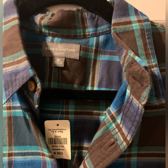 L.L.Bean Men's Organic Flannel Shirt, Slightly Fitted size Medium - Picture 5 of 8